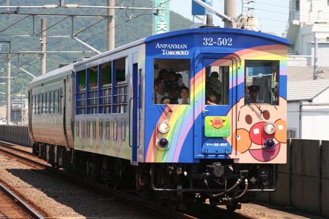 �L�N�n�R�Q